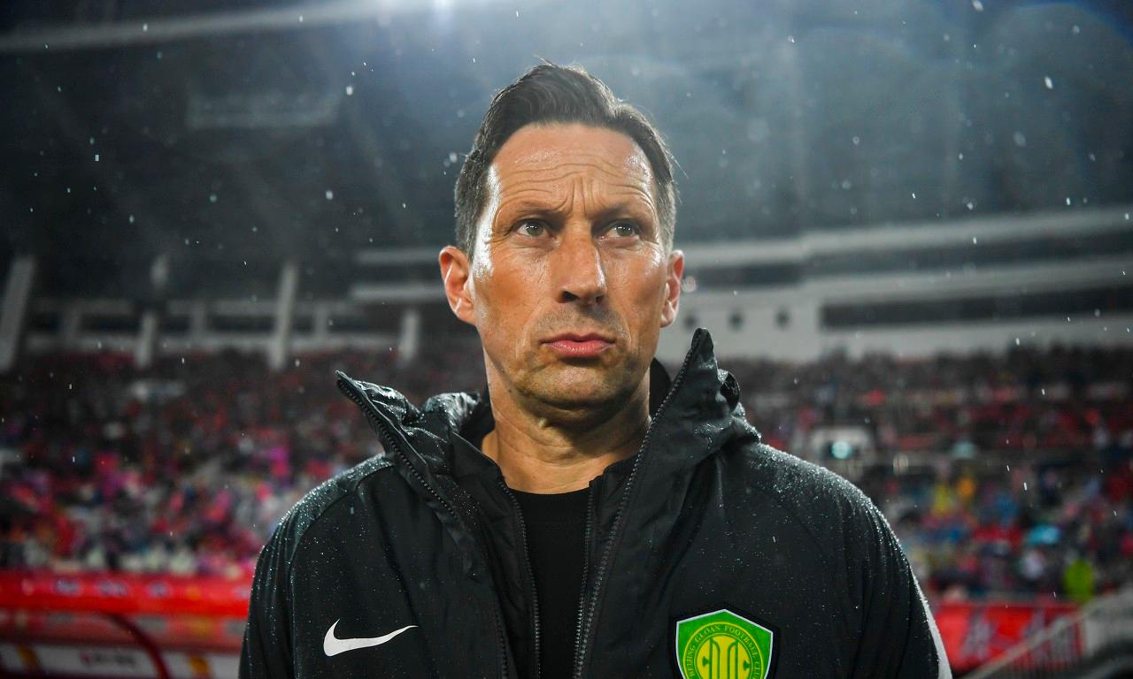 九游体育网址-包含萨克拉门托国王迎法国杯关键赛，集结日主帅复盘，话题不断，团队化学反应显著的词条